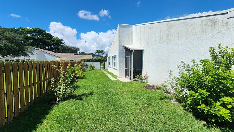 Details for 2111 12th St, Delray Beach, FL 33445