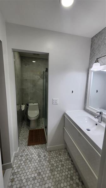 Image 15 of 20 For 2111 12th St