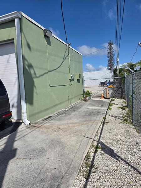 Image 6 of 12 For 4800 11th Ave