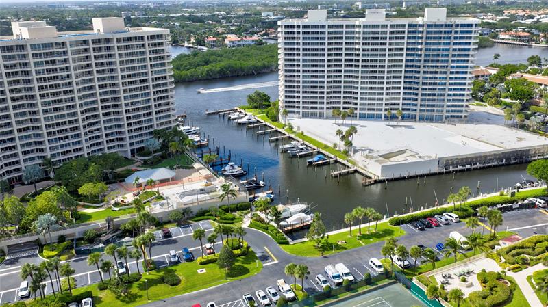 Image 50 of 54 For 4401 Ocean Boulevard  16