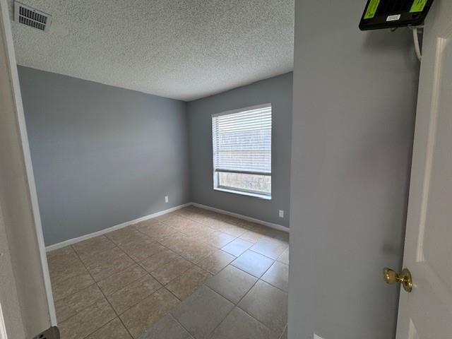 Image 6 of 12 For 1109 28th Street  4