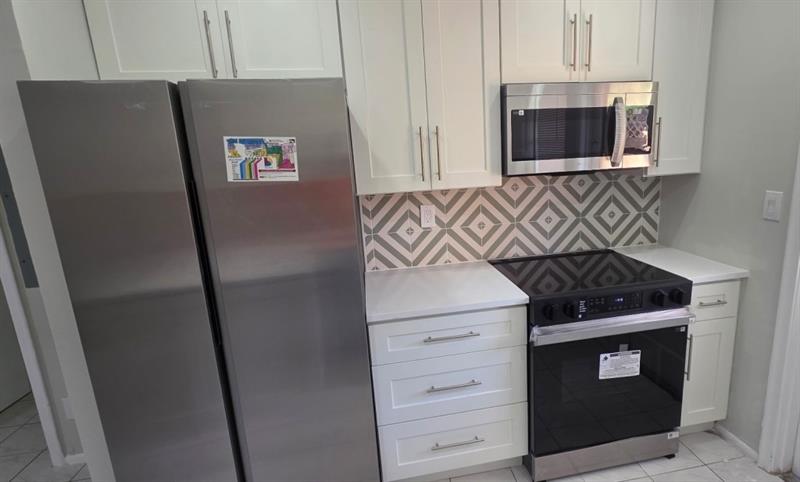 Image 4 of 15 For 8-10 12th St  2