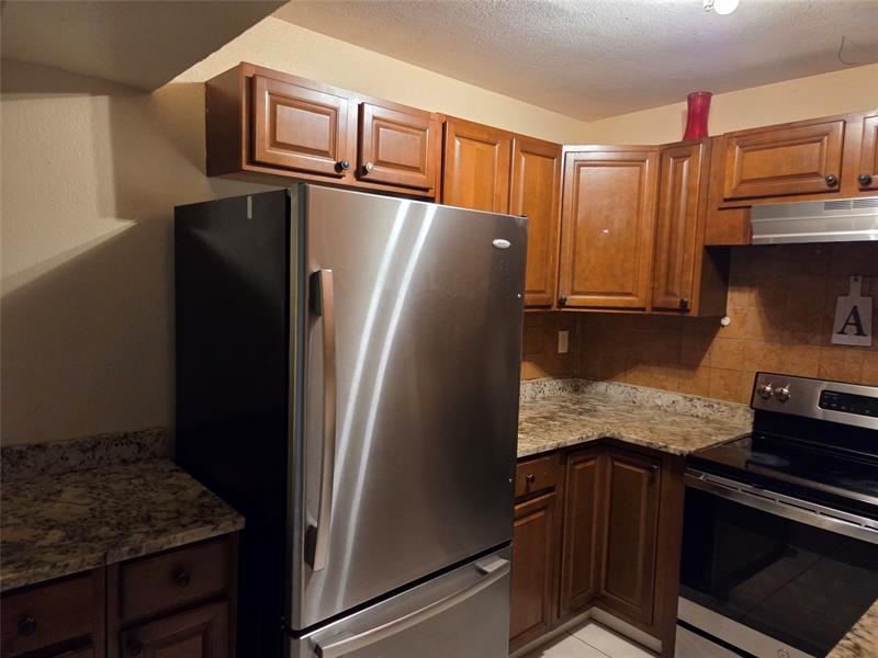 Image 15 of 27 For 7818 7th Ct  