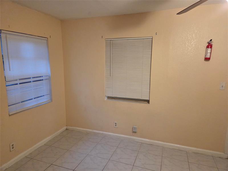 Image 23 of 27 For 7818 7th Ct  