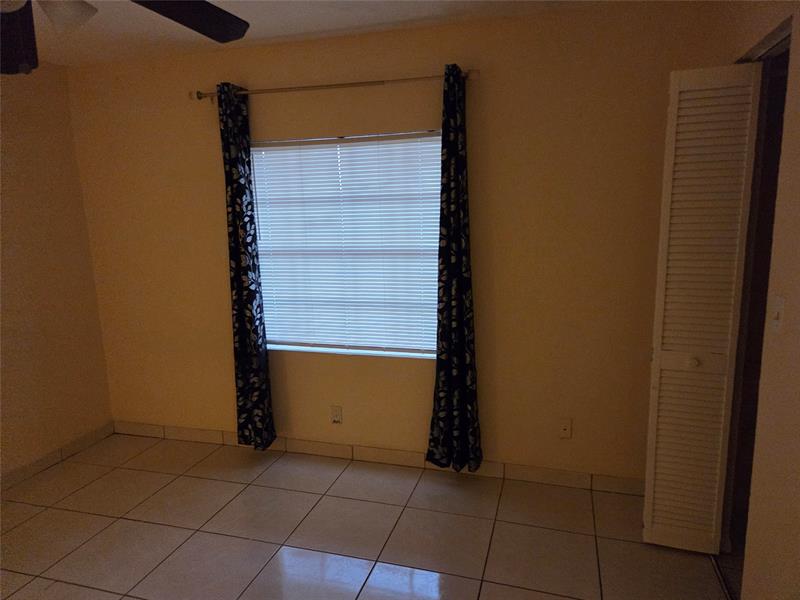 Image 25 of 27 For 7818 7th Ct  