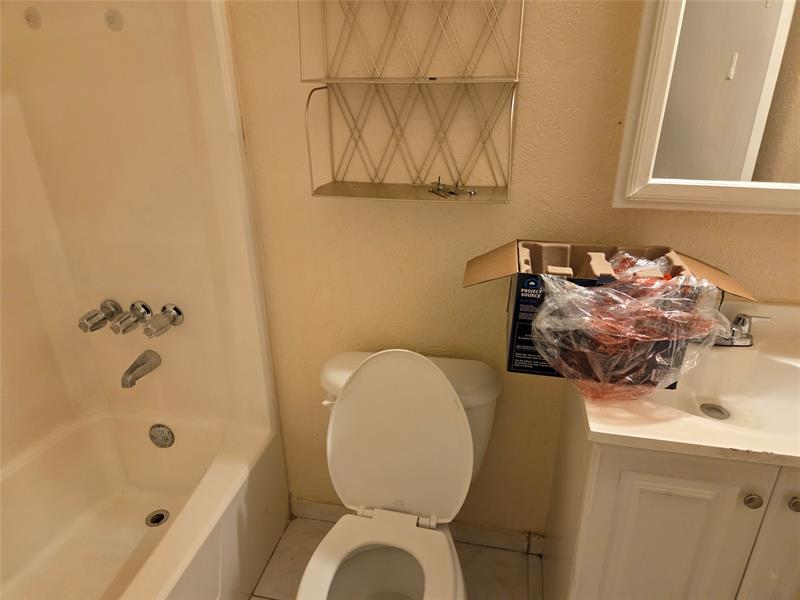 Image 27 of 27 For 7818 7th Ct  