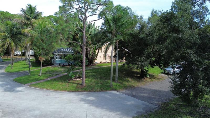 Image 14 of 46 For 9795 Whippoorwill Trl