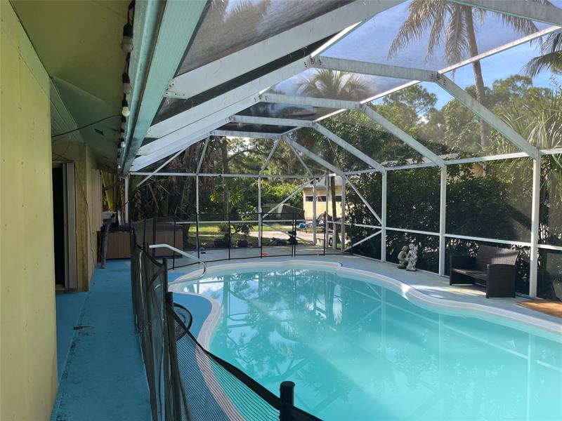 Image 23 of 46 For 9795 Whippoorwill Trl