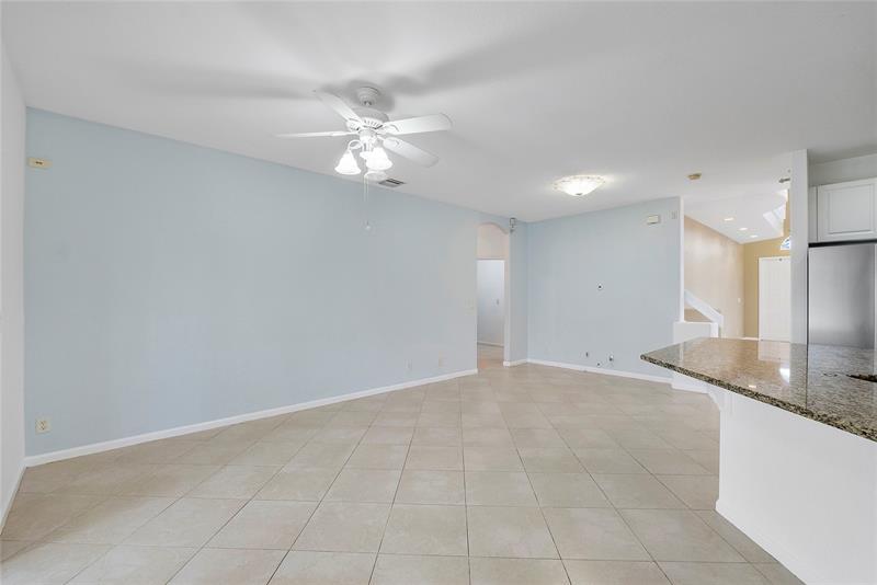 Image 19 of 47 For 6911 Sea Daisy Dr