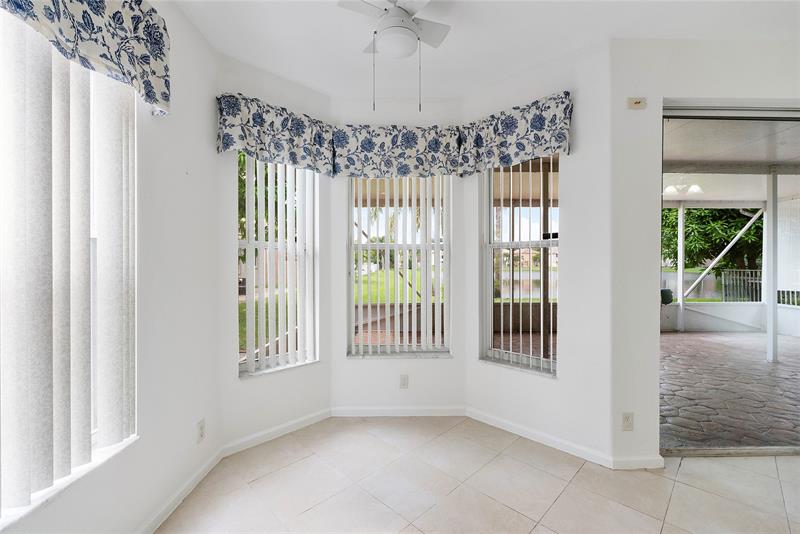 Image 24 of 47 For 6911 Sea Daisy Dr