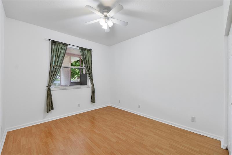 Image 26 of 47 For 6911 Sea Daisy Dr