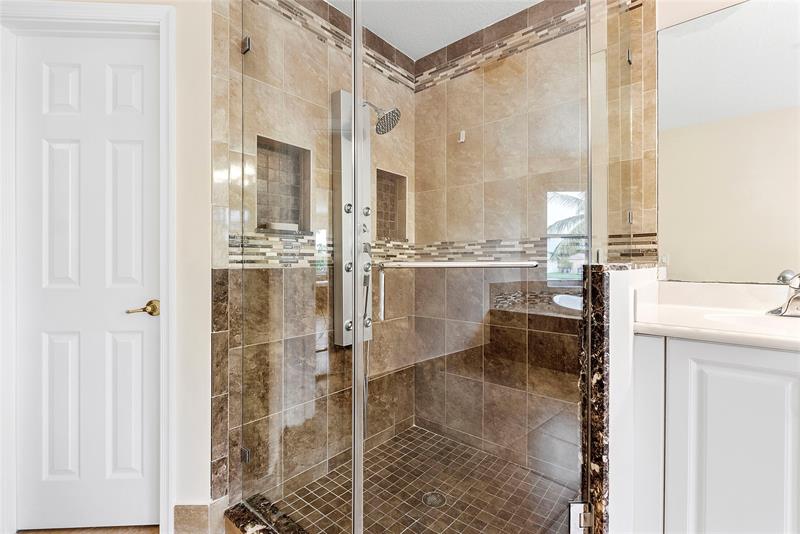 Image 37 of 47 For 6911 Sea Daisy Dr