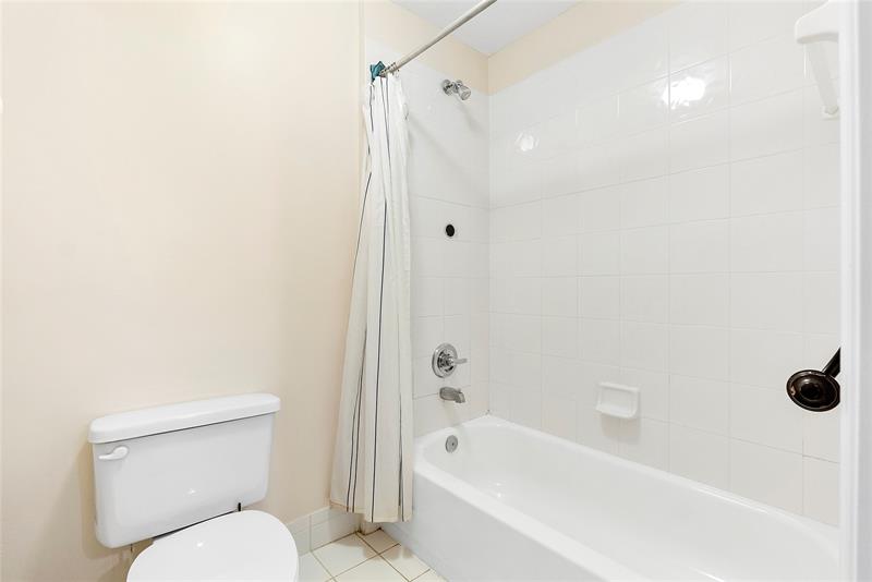 Image 41 of 47 For 6911 Sea Daisy Dr