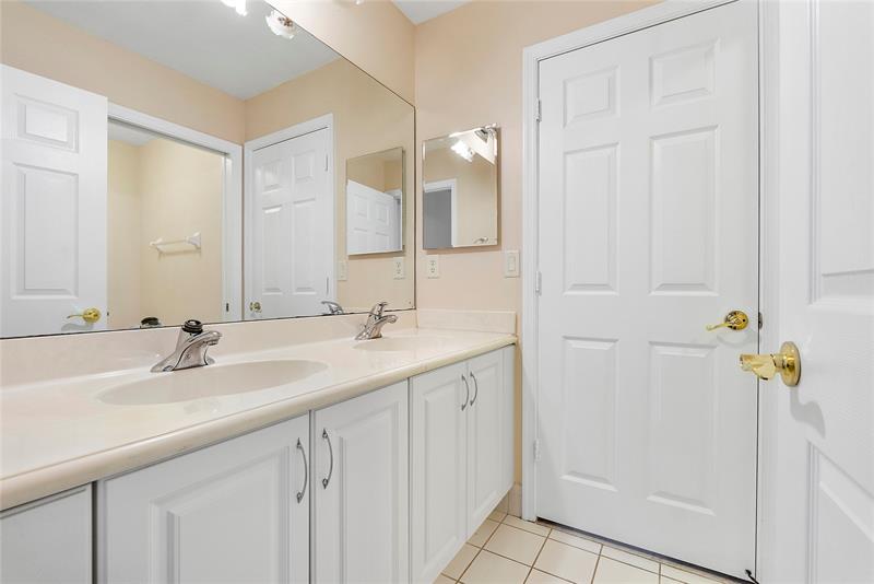 Image 42 of 47 For 6911 Sea Daisy Dr