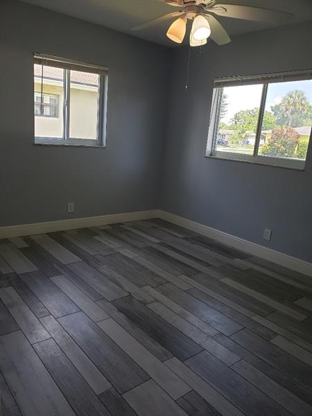 Image 17 of 28 For 1105 Merion Pl