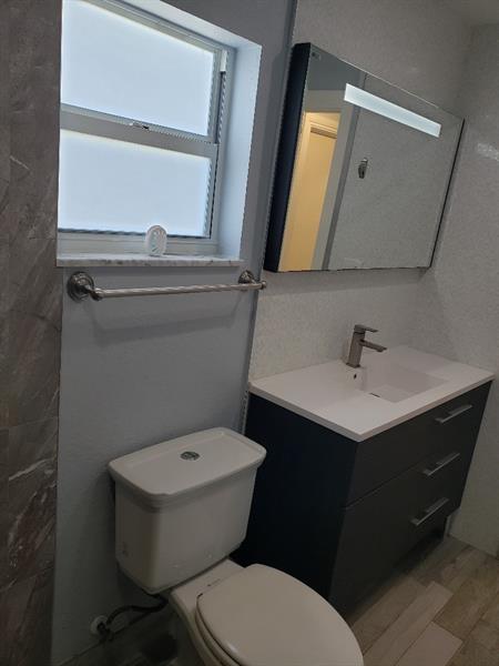 Image 23 of 28 For 1105 Merion Pl