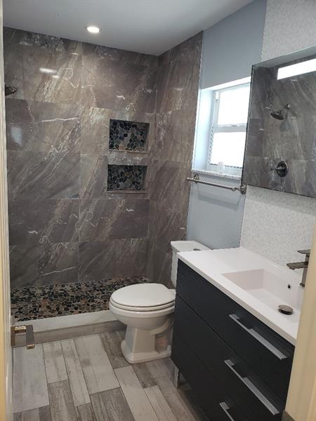 Image 24 of 28 For 1105 Merion Pl