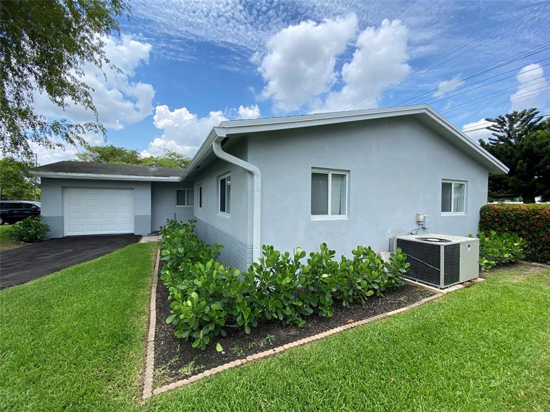 Image 6 of 28 For 1105 Merion Pl