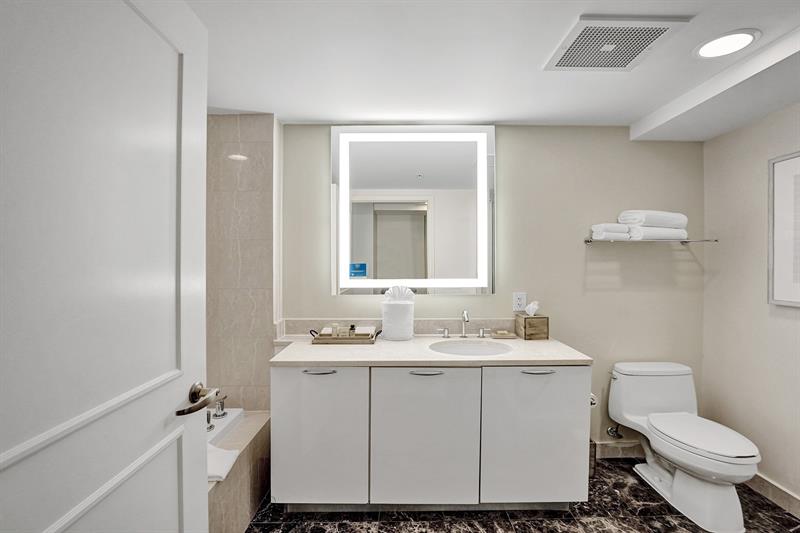 Image 13 of 25 For 505 Fort Lauderdale Beach Blvd  1109