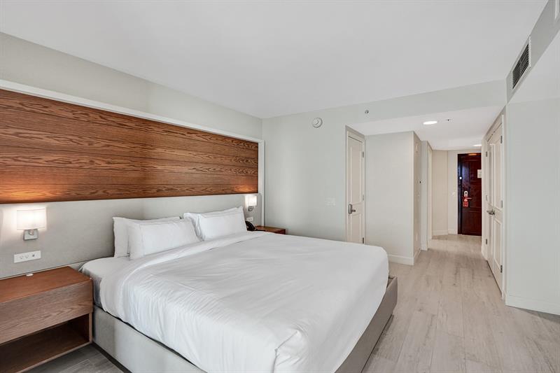 Image 16 of 25 For 505 Fort Lauderdale Beach Blvd  1109