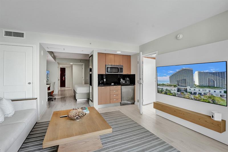 Image 9 of 25 For 505 Fort Lauderdale Beach Blvd  1109