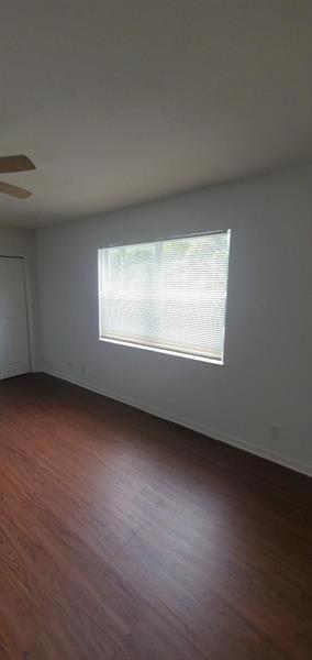 Image 15 of 21 For 7344 75th St