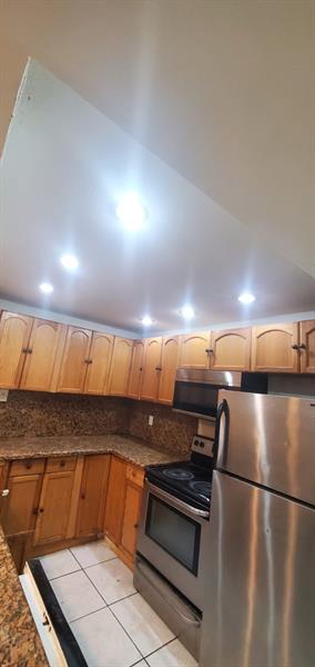 Image 3 of 21 For 7344 75th St