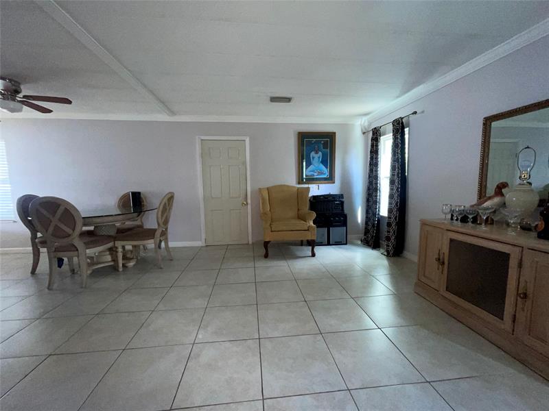 Image 10 of 12 For 10550 State Road 84  96
