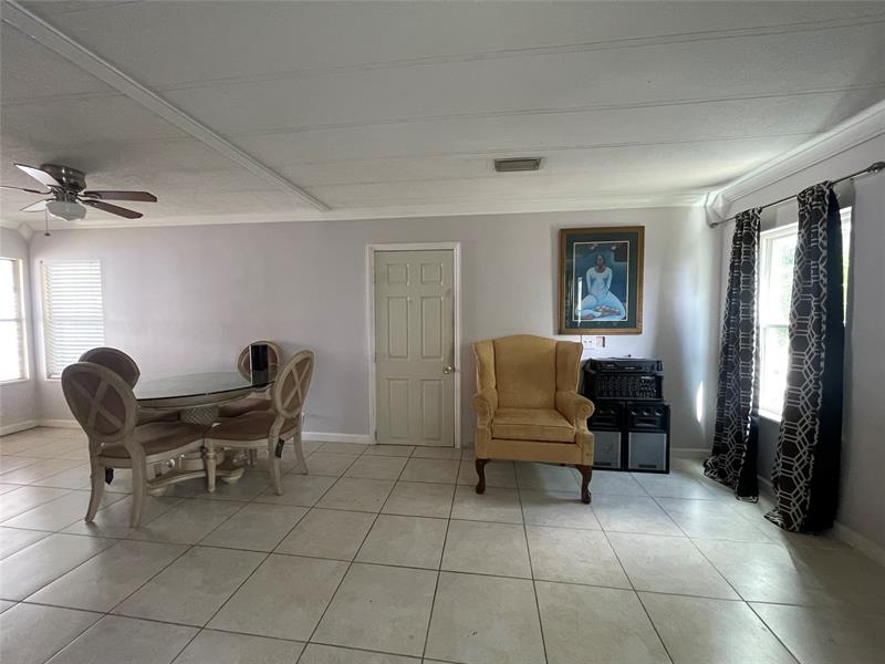 Image 12 of 12 For 10550 State Road 84  96