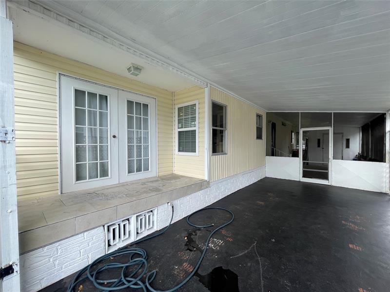 Image 3 of 12 For 10550 State Road 84  96