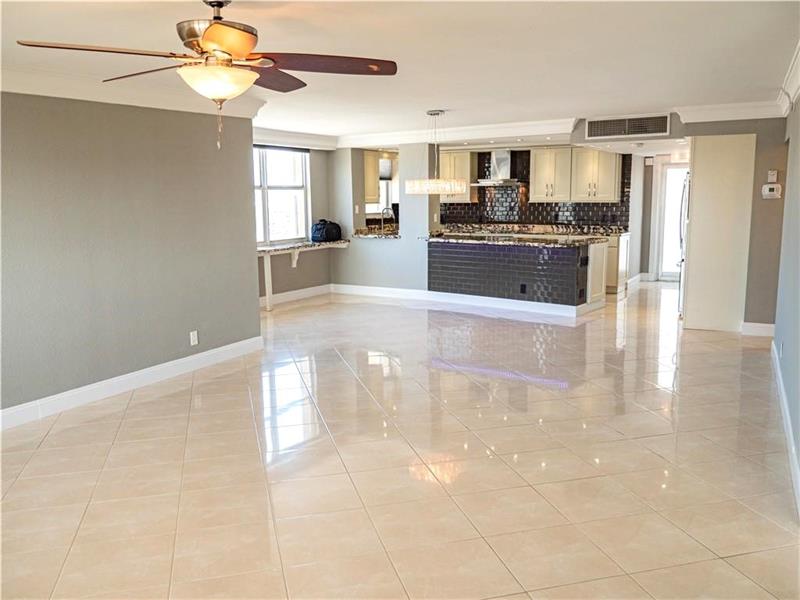 Image 11 of 38 For 328 Ocean Blvd  1008