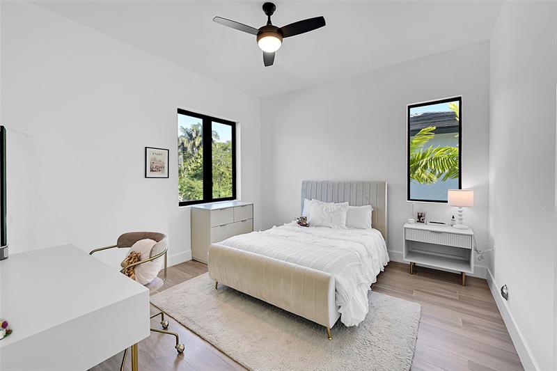 Image 36 of 47 For 12300 Rhino Oaks Drive