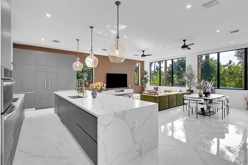 Image 5 of 47 For 12300 Rhino Oaks Drive