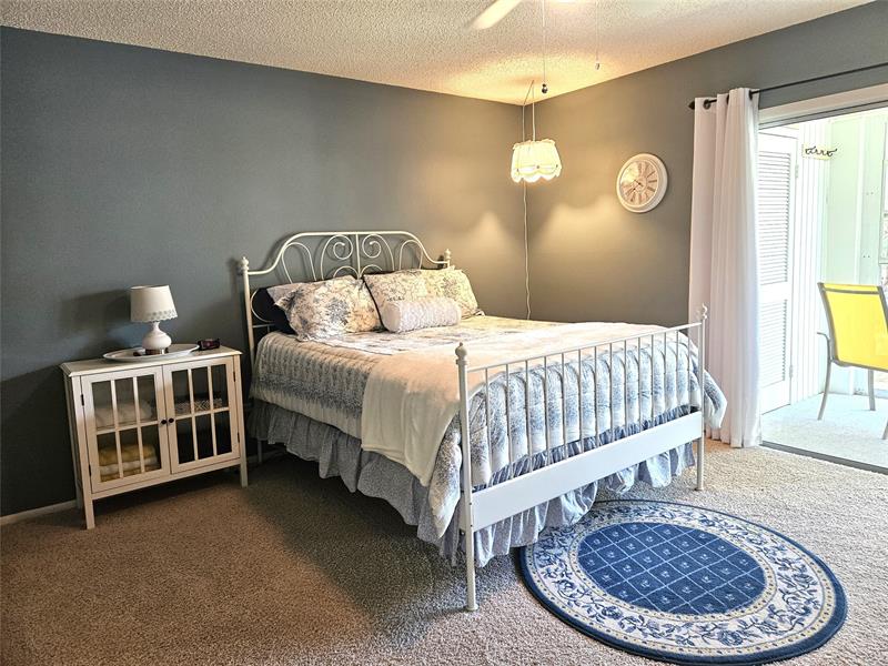 Image 16 of 36 For 15 Vista Gardens Trl  206