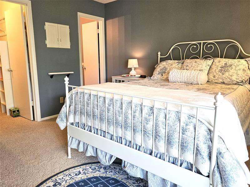 Image 18 of 36 For 15 Vista Gardens Trl  206