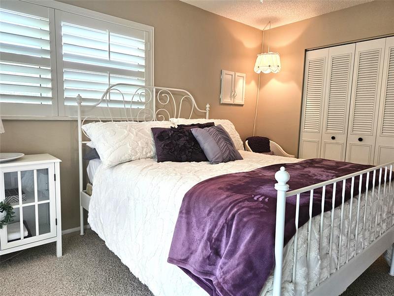 Image 22 of 36 For 15 Vista Gardens Trl  206