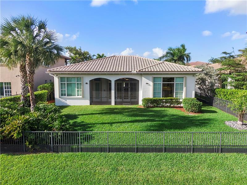 Image 13 of 97 For 10980 78th Pl