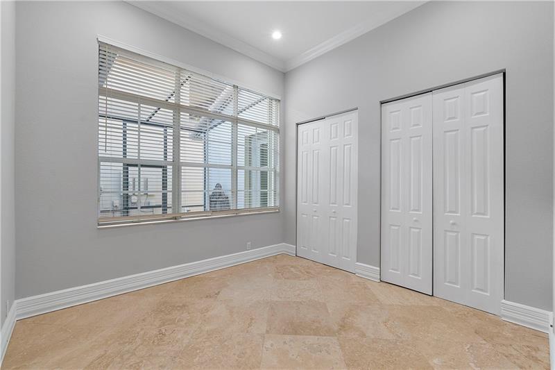 Image 42 of 97 For 10980 78th Pl