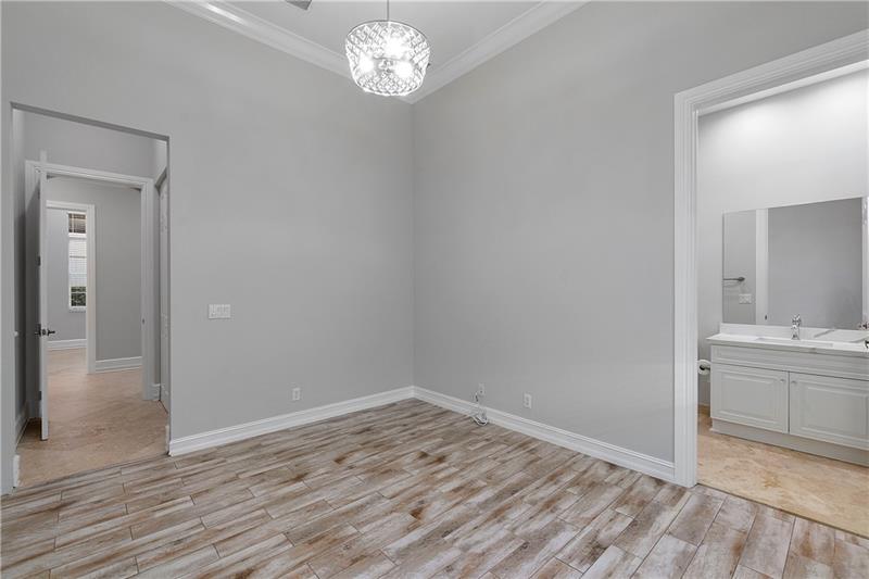 Image 44 of 97 For 10980 78th Pl