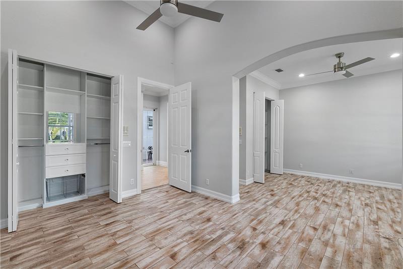 Image 49 of 97 For 10980 78th Pl