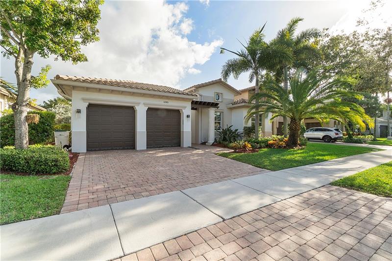 Image 56 of 97 For 10980 78th Pl