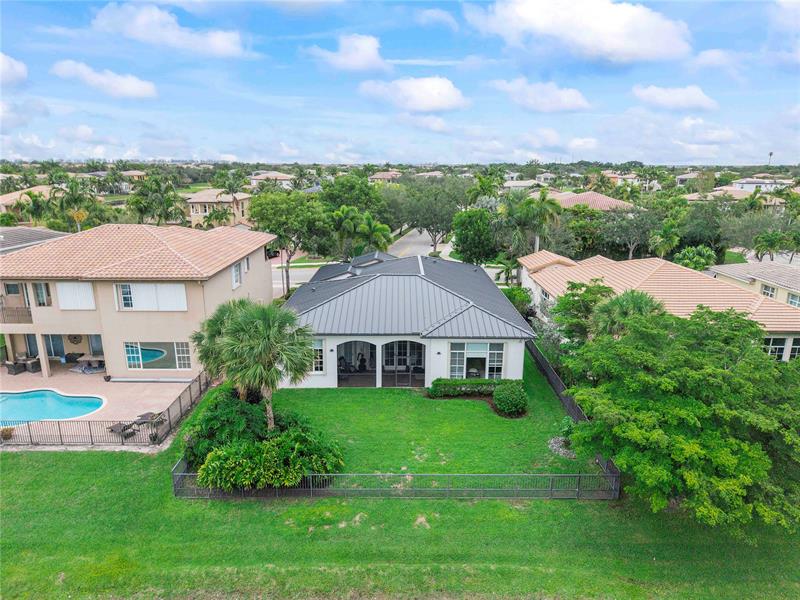 Image 65 of 97 For 10980 78th Pl