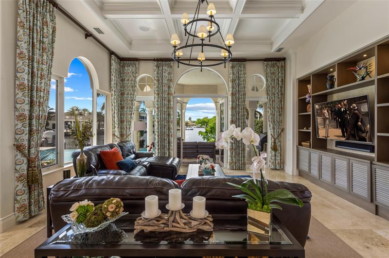 Image 22 of 56 For 3111 27th Ave