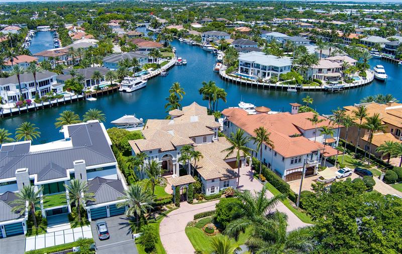 Image 3 of 56 For 3111 27th Ave