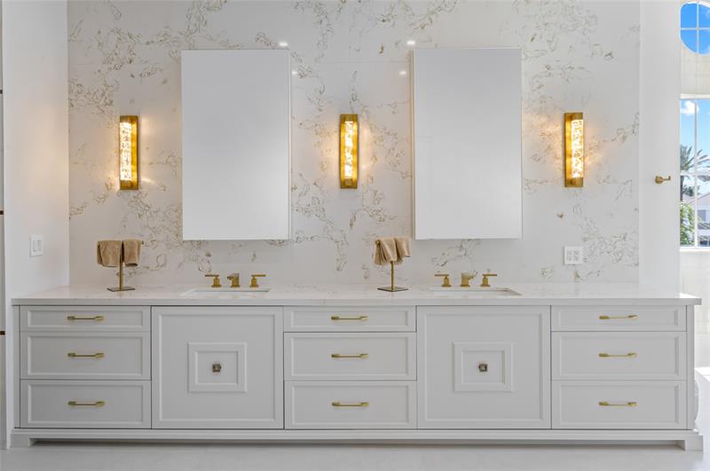 Image 40 of 56 For 3111 27th Ave