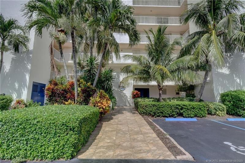 Image 28 of 28 For 10980 Ocean Dr  114