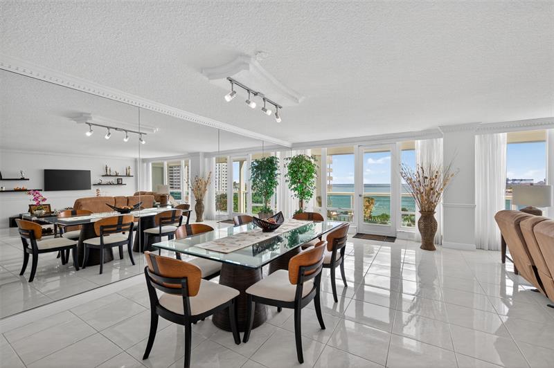 Image 15 of 59 For 2100 Ocean Ln  508