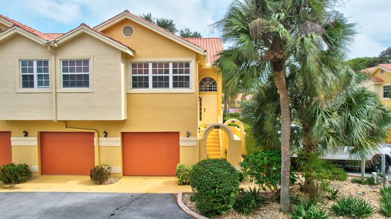 Image 58 of 77 For 2121 Ocean Blvd  603