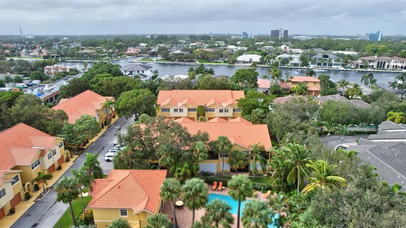 Image 63 of 77 For 2121 Ocean Blvd  603