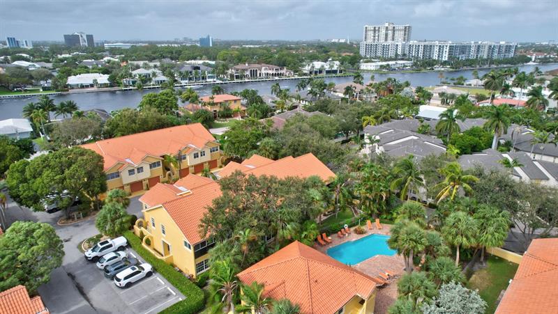 Image 64 of 77 For 2121 Ocean Blvd  603
